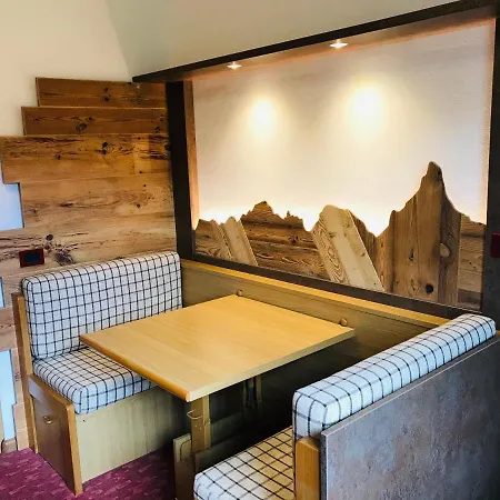 Rifugio Capanna Passo Valles Bed & Breakfast