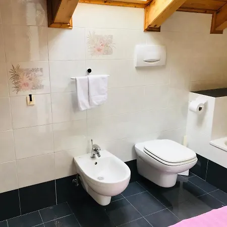 Rifugio Capanna Passo Valles Bed & Breakfast