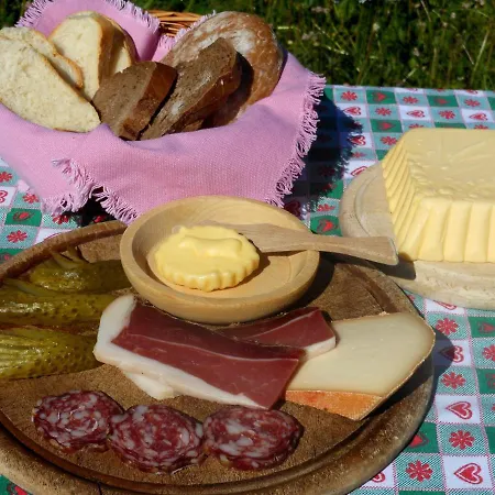 לינה וארוחת בוקר Rifugio Capanna Passo Valles *