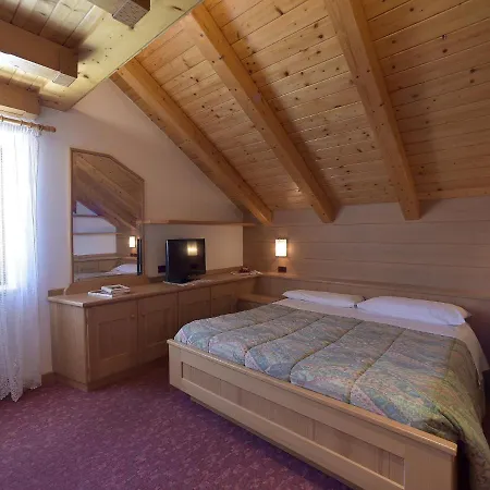 Bed & Breakfast Rifugio Capanna Passo Valles