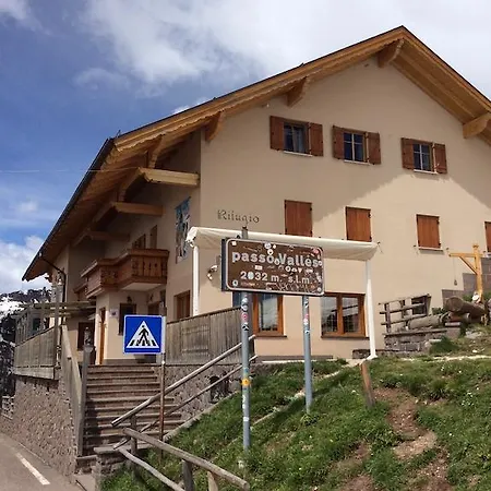 לינה וארוחת בוקר Rifugio Capanna Passo Valles