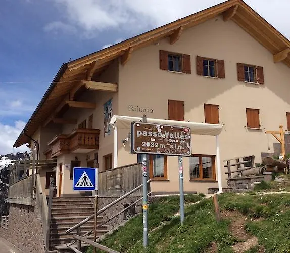 Bed & Breakfast Rifugio Capanna Passo Valles