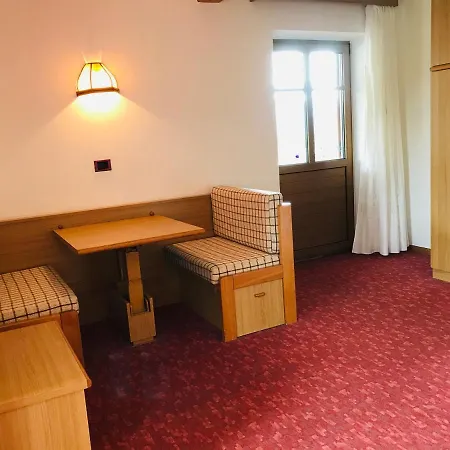 Rifugio Capanna Passo Valles Bed and breakfast Falcade