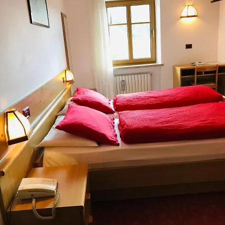 Rifugio Capanna Passo Valles Falcade