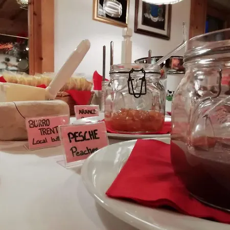 Rifugio Capanna Passo Valles *