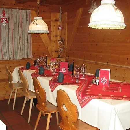 Rifugio Capanna Passo Valles Bed & Breakfast
