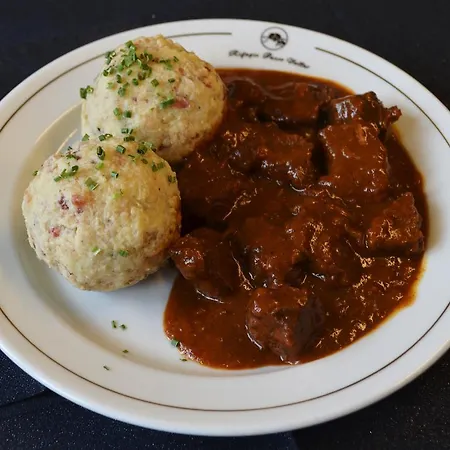 Rifugio Capanna Passo Valles