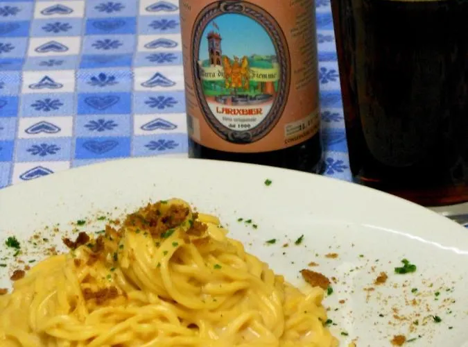 Rifugio Capanna Passo Valles *